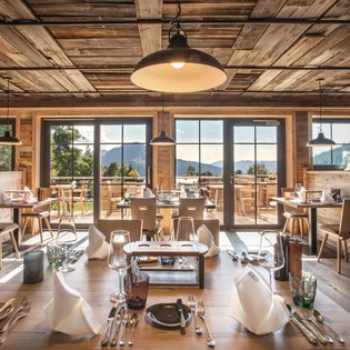 Alpin Chalets Oberjoch | Chalet mit Restaurant: Zwölfhundert NN Alpin Chalets Oberjoch | Chalet mit Restaurant: Zwölfhundert NN