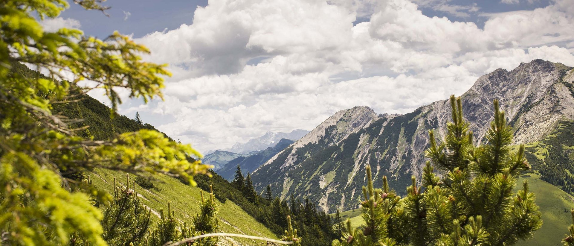 Alpin Chalets Oberjoch | Sommer: Chalet für den Allgäu-Urlaub Alpin Chalets Oberjoch | Sommer: Chalet für den Allgäu-Urlaub