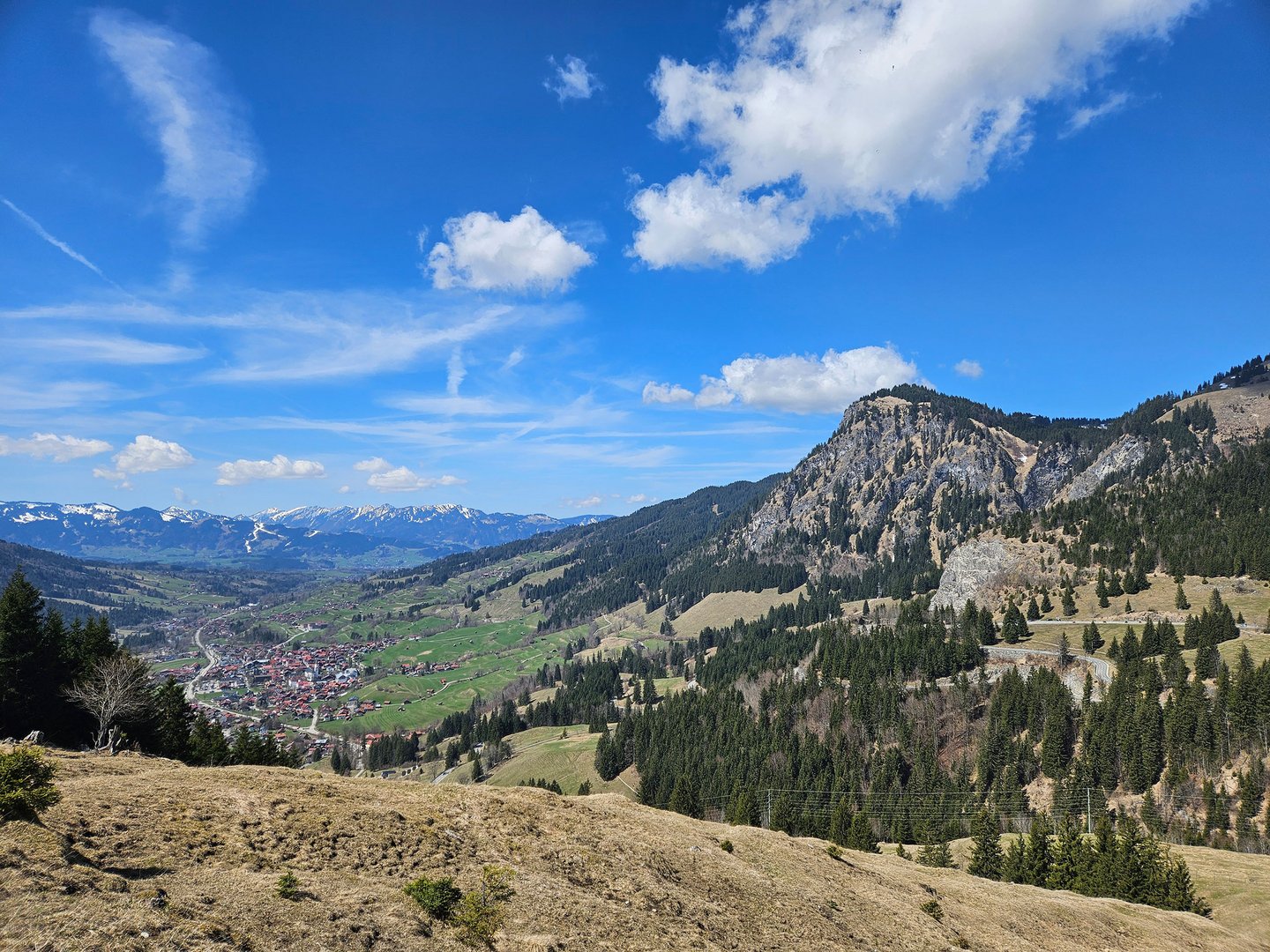 Wandern rund um die Alpin Chalets Wandern rund um die Alpin Chalets